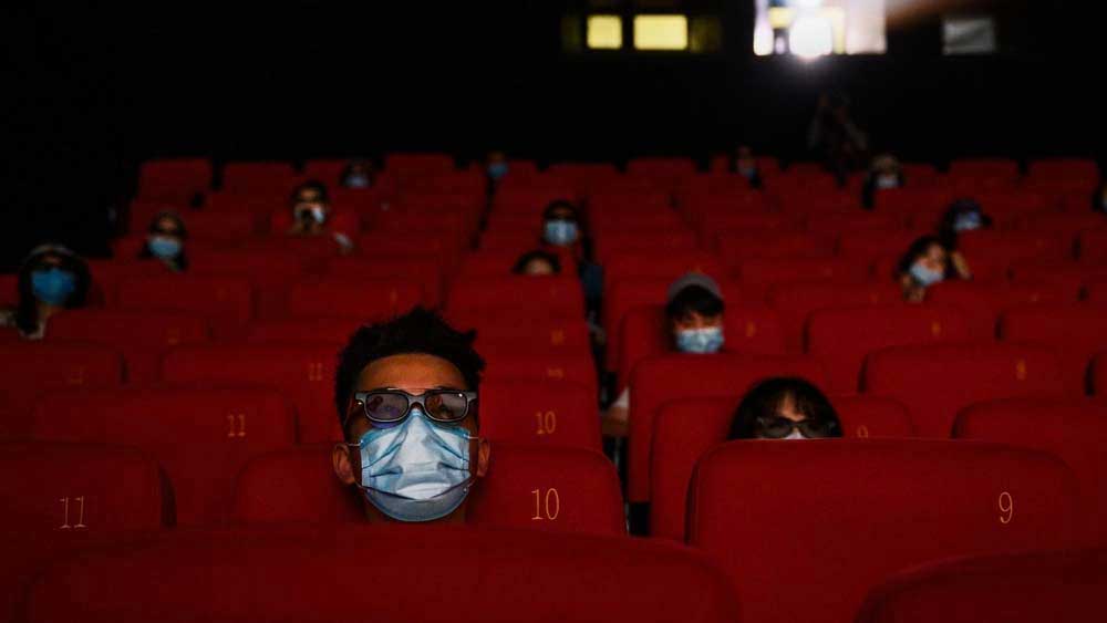  তবে এ বার এক এক করে মুক্তি পেতে চলেছে সেই সব ছবি। এখন দেখা যাক। পরিস্থিতির কতটা উন্নতি হয়। 