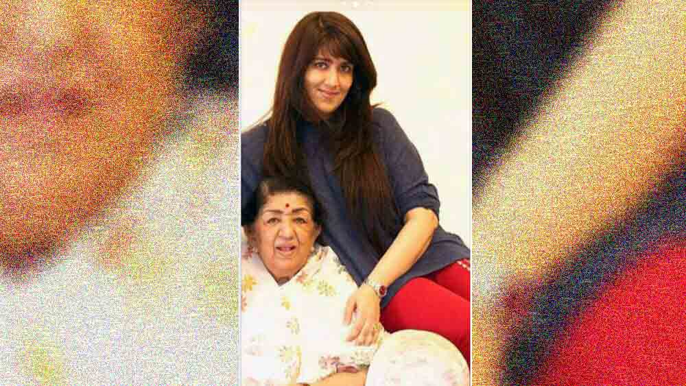  আশা ভোঁসলে এবং রাহুল দেববর্মণের সঙ্গে শিশুশিল্পী হিসেবে কলকাতার মঞ্চও মাতিয়েছিলেন এই মঙ্গেশকর কন্যা।