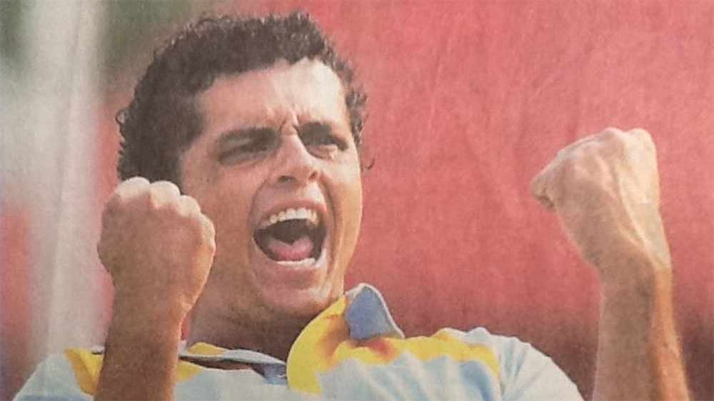 অনূর্ধ্ব-১৯ দলের সদস্যদের মধ্যে রীতিন্দর সিংহ সোধির প্রতিভা নিয়ে অনেকেই উচ্ছ্বসিত ছিলেন। ২০০০ সালের টুর্নামেন্টে উইকেটে-টু-উইকেট বল করেছেন। হার্ডহিটার হিসাবে নাম কামিয়েছেন। কলম্বোর ফাইনালে উইকেট না পেলেও পাঁচ নম্বরে ব্যাট করতে এসে ৪৩ বলে ৩৯ রান করে দলের জেতার পথ সহজ করেছেন। ফিল্ডিংয়েও তাঁর ছটফটানি নজর কেড়়েছিল। সে বছরই ভারতীয় দলে ঢুকে পড়েন তিনি। ১৮টি এক দিনের ম্যাচে ২টি অর্ধশতরান-সহ করেছেন ২৮০ রান। সঙ্গে মিডিয়াম পেস বোলিংয়ে পাঁচ উইকেট।