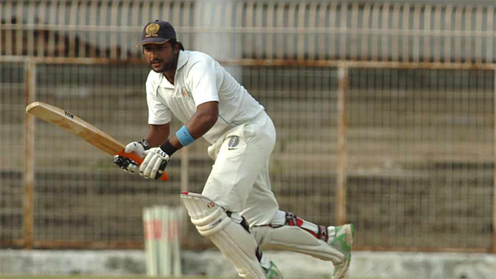 ক্রিকেটকে বিদায় জানানোর পর কোথায় রয়েছেন অর্জুন? সে সম্পর্কে বিশেষ কিছুই জানা যায়নি।