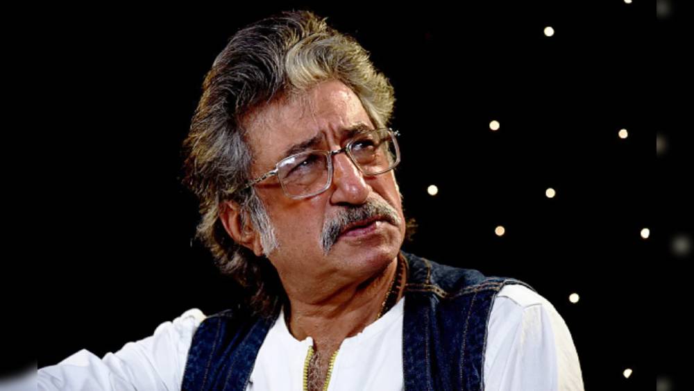 নিজের দাবির সমর্থনে, ঐশ্বর্য রাই বচ্চন, রানি মুখোপাধ্যায়, প্রীতি জিন্টার নাম করেন শক্তি।