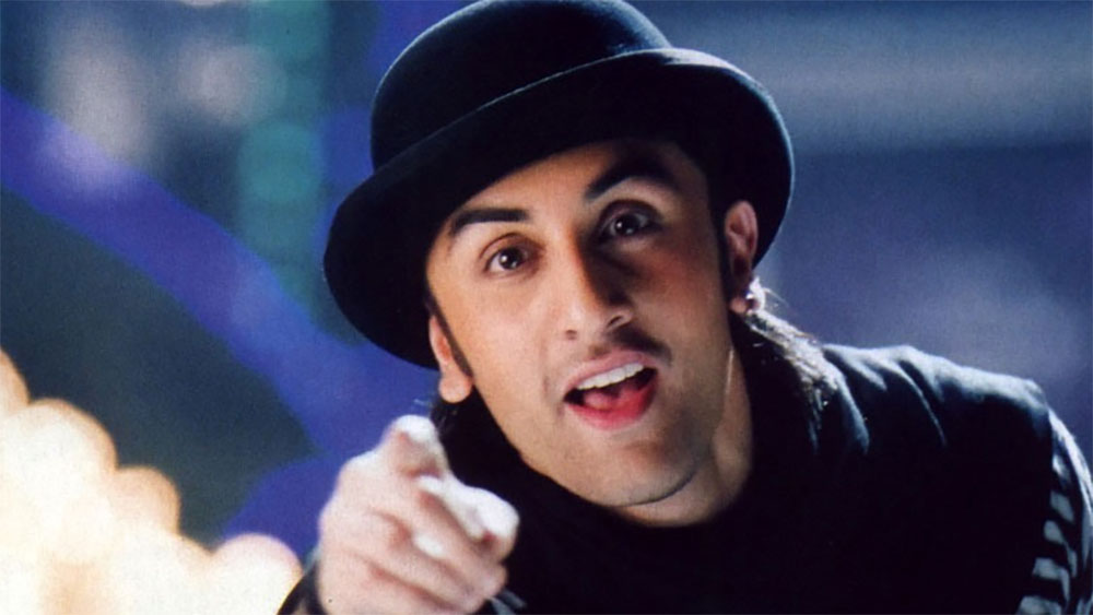 মুনাফার নিরিখে প্রথম ফিল্ম ডাঁহা ফেল। তবে তাতে ঋষি কপূর এবং নীতু সিংহের ছেলেকে বেশ মনে ধরেছিল অনেকের। সঞ্জয় লীলা ভন্সালীর ‘সাওয়ারিয়া’ বক্স অফিসে মুখ থুবড়ে পড়লেও তারিফ কুড়িয়েছিলেন রণবীর কপূর। বলিউডে এখনও পর্যন্ত কাটানো বছর পনেরোরে মধ্যে বেশ কয়েকটি নজিরও গড়েছেন তিনি। যদিও তার মধ্যে রণবীরের একটি রেকর্ড গড়তে চাইবেন না কোনও অভিনেতাই।