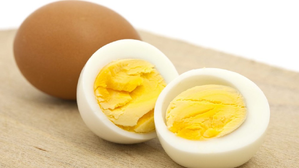 সিদ্ধ ডিম। 