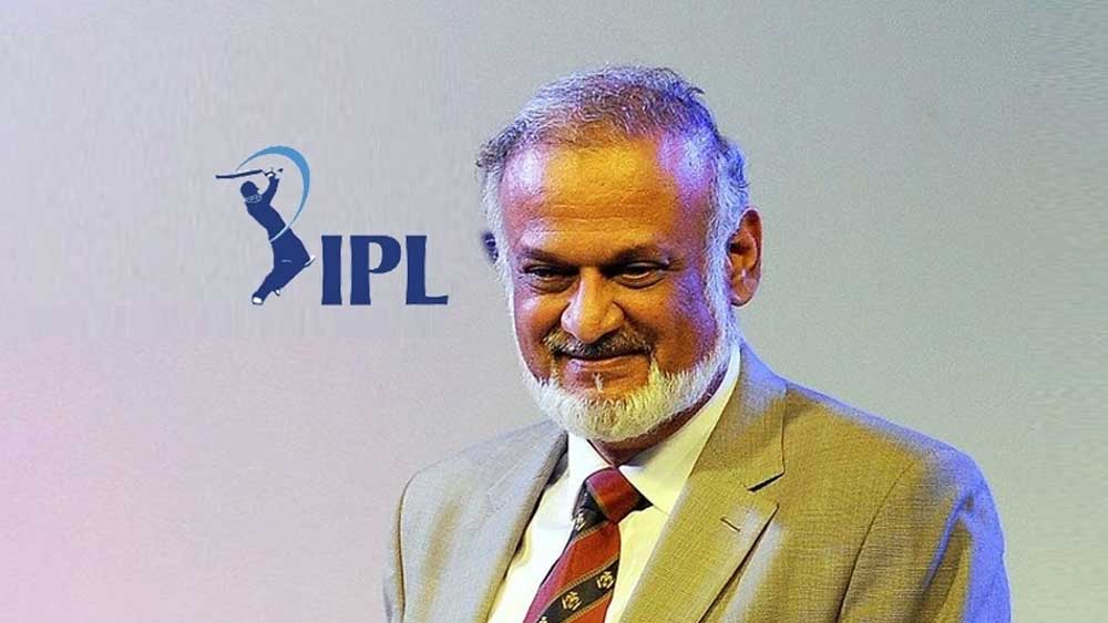 শনিবার নিলাম শুরু হওয়ার পরেও জানতেন না পরের প্রায় ৩২ ঘণ্টা কী হতে চলেছে। তবে একটি ফোন পেয়েই বিসিসিআই ও আইপিএল গভর্নিং কাউন্সিলের মুশকিল আসান করলেন খেলার দুনিয়ায় পোড়খাওয়া চারু।