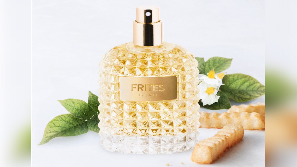 এই সেই সুগন্ধি। 