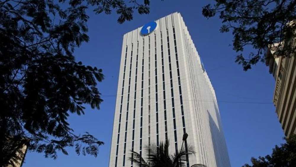 তালিকায় এর পরই রয়েছে স্টেট ব্যাঙ্ক অব ইন্ডিয়া, সিঙ্গাপুর-এর নাম। ঋণের পরিমাণ ৪৫৮ কোটি। সিন্ডিকেট ব্যাঙ্ক (এখন কানাড়া ব্যাঙ্ক) এবং দেনা ব্যাঙ্ক (এখন ব্যাঙ্ক অব বরোদা)-এর পাঁচ বছরে দেওয়া ঋণের পরিমাণ যথাক্রমে ৪০৮ এবং ৪০৬ কোটি।