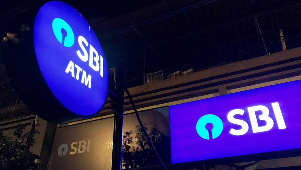 ঋণ দেওয়া অর্থের পরিমাণের নিরিখে তৃতীয় স্থানে রয়েছে এসবিআই। এসবিআই পাঁচ বছরে মোট দু’হাজার ৯২৫ কোটি ঋণ দিয়েছে এবিজি-কে।