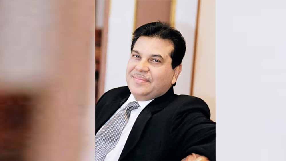 আশির দশকের গোড়ায় নেপথ্য গায়ক হিসাবে বিজয়ের উত্থানের পিছনে বাপ্পি লাহিড়ির অবদান অস্বীকার যায় না। একাধিক সাক্ষাৎকারে সে কথা স্বীকারও করেছেন বিজয়। মঙ্গলবার বাপ্পি লাহিড়ির প্রয়াণের পর ফের মুখ খুলেছেন তিনি। জানিয়েছেন, কী ভাবে বলিউডে তাঁর পেশাদার জীবন শুরুর নেপথ্যে ছিলেন বাপ্পি লাহিড়ি।