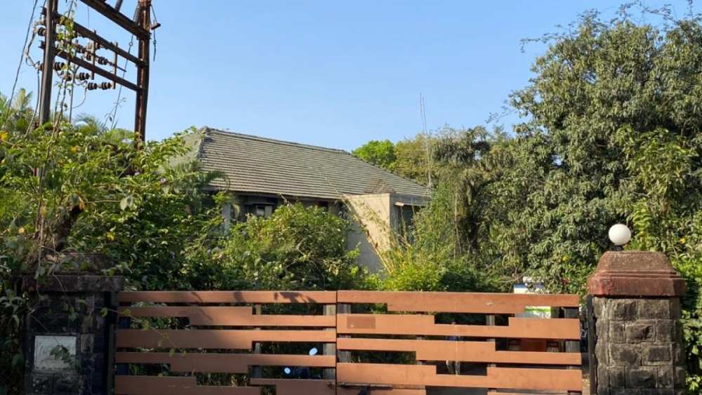 আখতারদের খামারবাড়ির ছবি