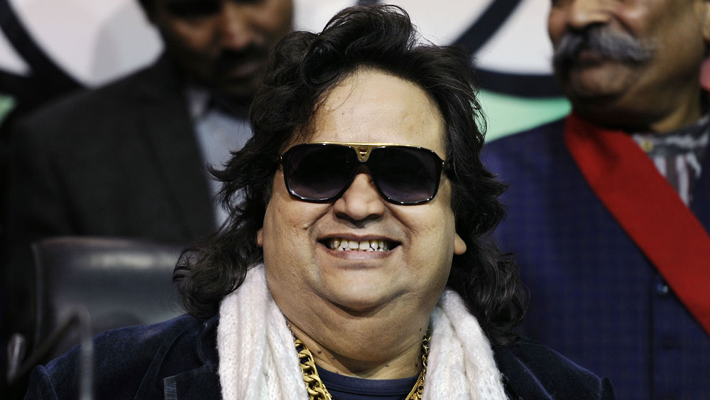 ‘বড়তি কা নাম দাড়ি’-র পর আরও দু’টি ছবিতে অভিনয় করেছিলেন বাপ্পি। ২০০৯ সালে ‘ম্যায় অউর মিসেস খান্না’ এবং ২০১২-তে ‘ইটস রকিং: দর্দ-এ-ডিস্কো’। তবে অভিনেতা নয়, সুরকার-গায়ক বাপ্পিকেই মনে রেখেছে সঙ্গীতদুনিয়া।