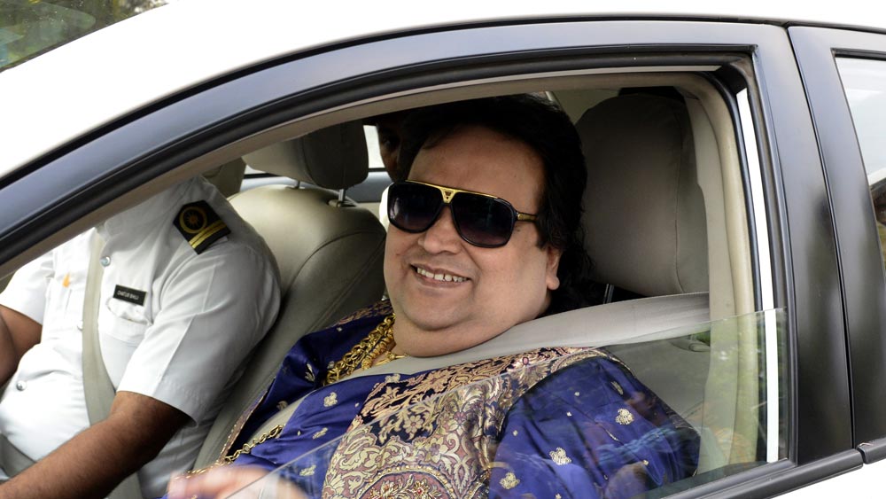 সে সময় বাপ্পির হাতে অজস্র কাজ। ১৯৮৬ সাল জুড়ে ৩৩টি ছবিতে তাঁর ১৮০টিরও বেশি গান রেকর্ডিং হয়েছিল। যা জায়গা করে নিয়েছিল গিনেস বইয়ের রেকর্ডে। 