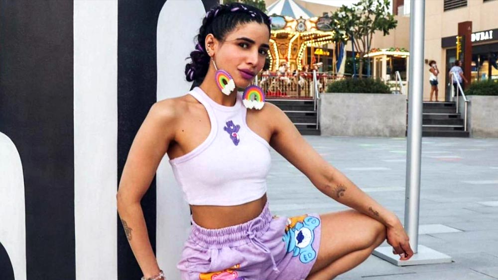 অভিনয়ের পাশাপাশি নাচের তালিমও নিতেন সনিয়া। স্ট্রিটজ্যাজ, ব্যালে, ছাড়াও বেলিডান্স, হিপহপ, সাম্বা, ট্যাঙ্গোর সঙ্গে কত্থকও শিখেছিলেন তিনি। 