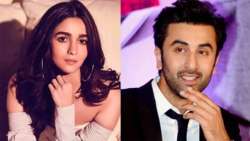 রণবীর কপূর-আলিয়া ভট্ট জুটি তো রয়েইছে। সঙ্গে অমিতাভ বচ্চন এবং নাগার্জুনও তৈরি তাঁদের ‘ব্রহ্মাস্ত্র’ নিয়ে। রয়েছেন মৌনী রায়ও।  বলিউডের অন্দরের জল্পনা, এ ছবির জন্য অন্তত ৩০০ কোটি টাকা খরচ হয়ে গিয়েছে।