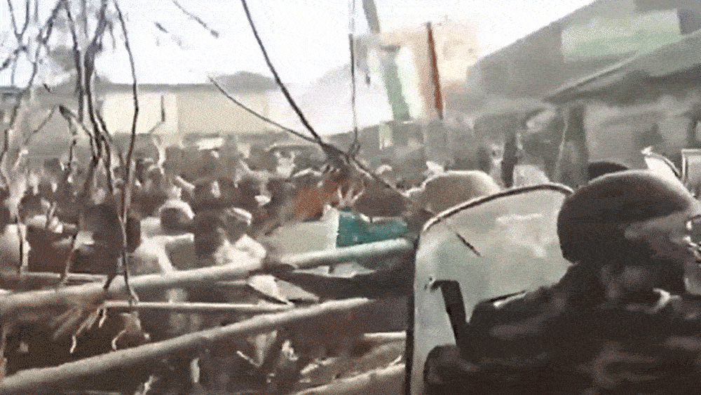 প্রতিবাদ মিছিল ভাঙল আমতা থানার ব্যারিকেড, পুলিশের আবেদন আস্থা রাখার