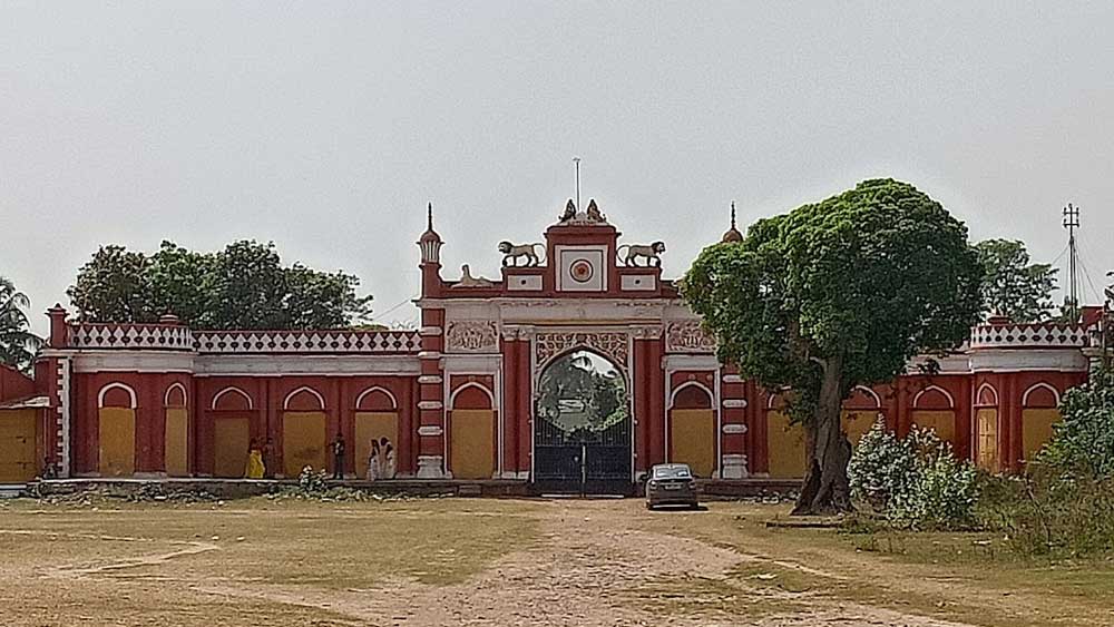 কৃষ্ণনগর রাজবাড়ি।