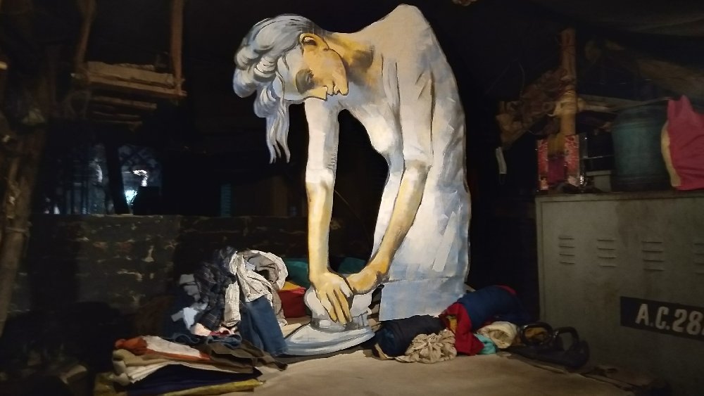 সাধারণ মানুষের সঙ্গে শিল্পীর সম্পর্ককে আরও সহজ করাও এই শিল্প প্রদর্শনীর অন্যতম উদ্দেশ্য।