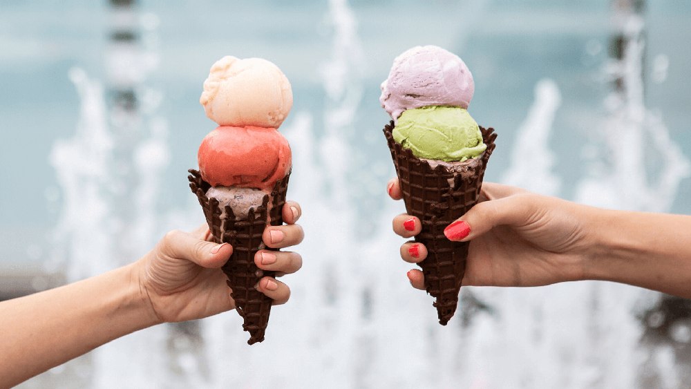 আইসক্রিম খেতে যেতে পারেন কোথায়