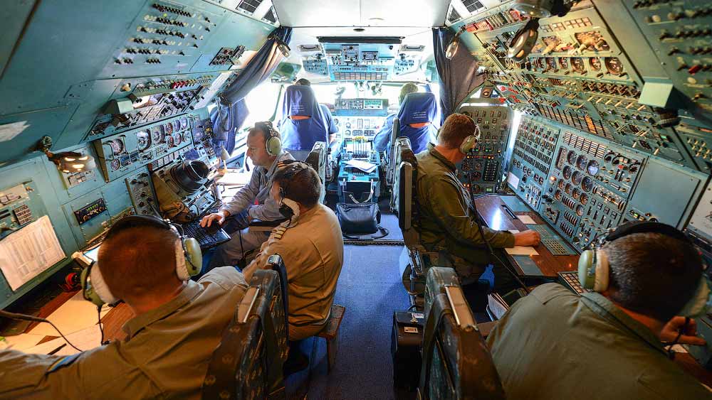 অবিভক্ত সোভিয়েত ইউনিয়নের সময়কালে ১৯৮০ সালে ইউক্রেনের অ্যান্টোনভ সংস্থা এই বিমানটির নকশা প্রস্তুত করে। এই বিমানের নকশা তৈরির মাথা ছিলেন ভিক্টর তোলমাচেভ। 