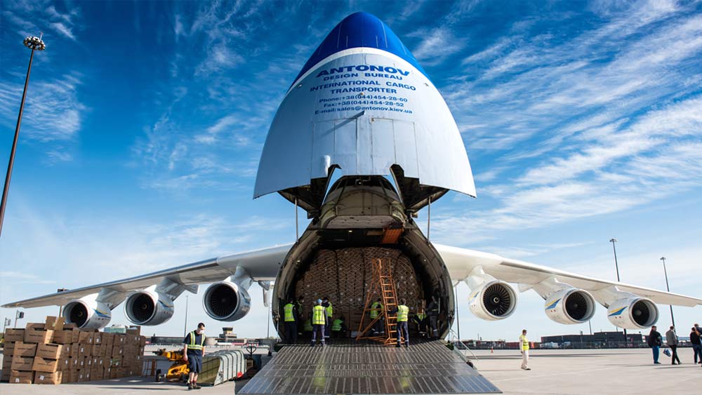 ৩ বছরের কিছু বেশি সময় ধরে সোভিয়েত ইউনিয়নের সেনাবাহিনীর কাজে লাগার পর প্রায় ৮ বছর ধরে বিমানটি অব্যবহৃত অবস্থায় পড়ে ছিল। পরে অবশ্য বিমানটি বাণিজ্যিক কাজে লাগানোর সিদ্ধান্ত নেয় ইউক্রেন।