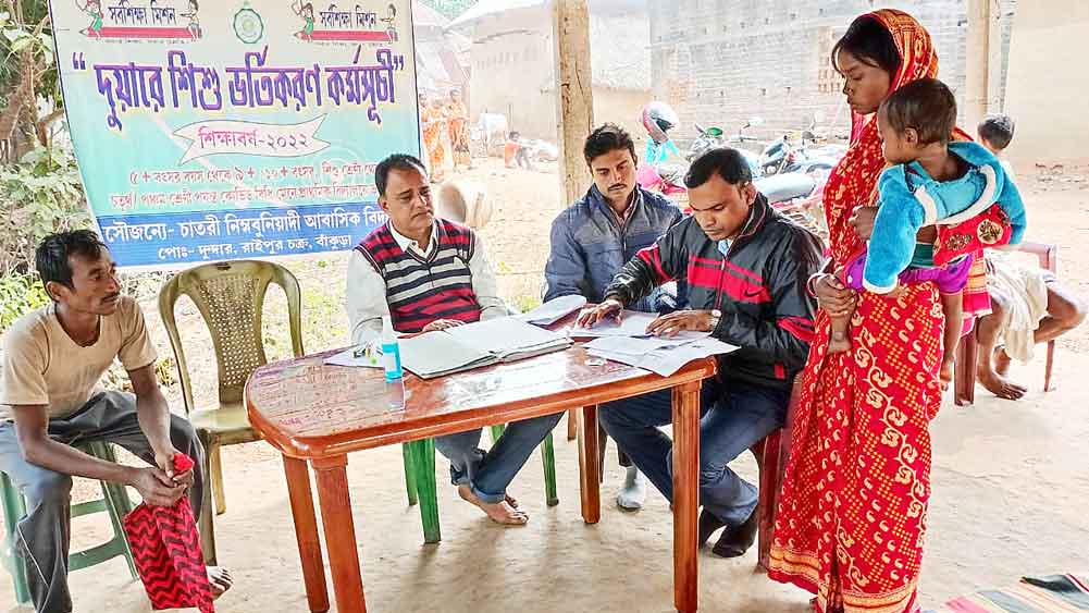 Teachers going student's home to make them come to school