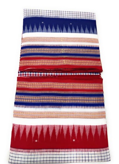 এই দেশের বিভিন্ন প্রদেশের শাড়ি বা পোশাক পরার ইচ্ছে হলে কোথায় যাওয়া যেতে পারে তা অনেকেই ঠাহর করতে পারেন না