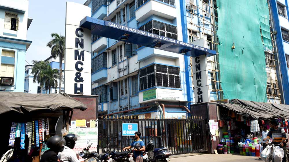 ন্যাশনাল মেডিক্যালে করোনা আক্রান্ত ৮০, হস্টেল খালি করার নির্দেশ কর্তৃপক্ষের