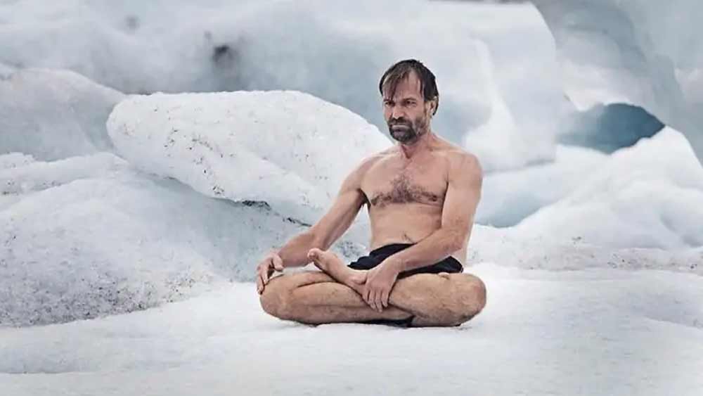 একটানা কত দিন স্নান না করে থাকতে পারবেন? এক-দু’দিন বা নিদেন পক্ষে তিন-চার দিন! উত্তরটা ‘হ্যাঁ’ হলে ইরানের এক বৃদ্ধের কাছে গো-হারা হেরে গেলেন।