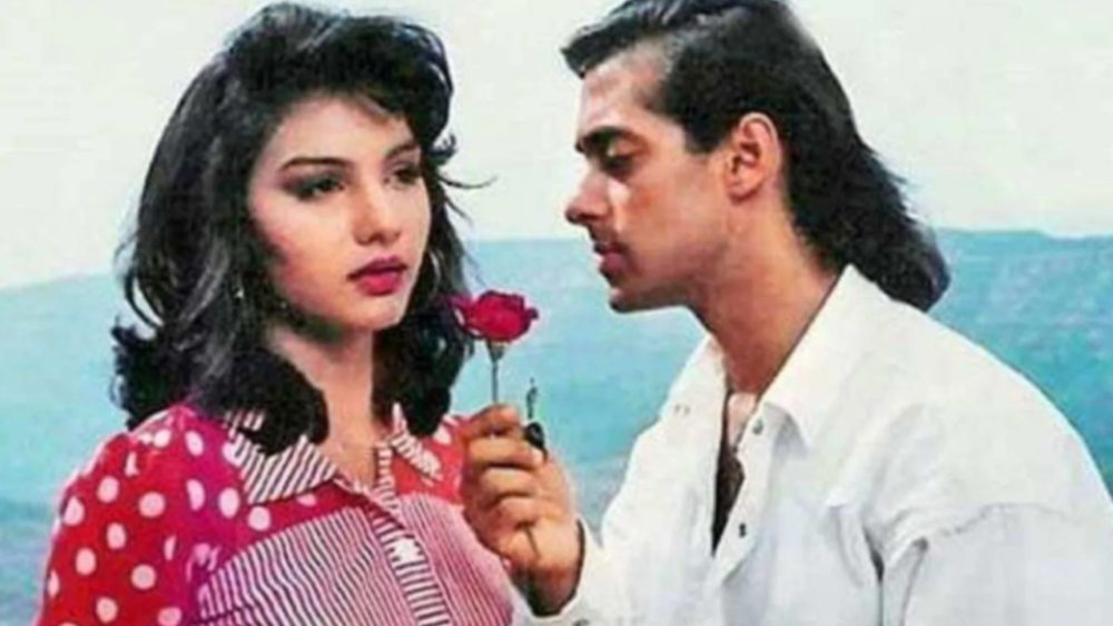 এমনকি সোমি এ-ও বলেছিলেন যে, তিনি নিজেও সলমনের একটি সম্পর্ক ভেঙে যাওয়ার কারণ।