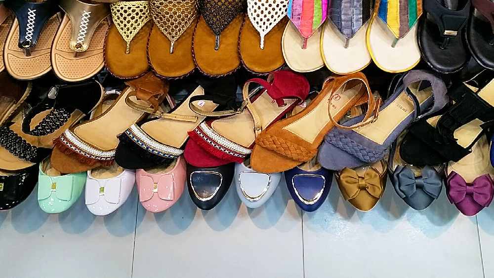 Five places where you can find cheap and stylish footwear in Kolkata on a budget dgtl