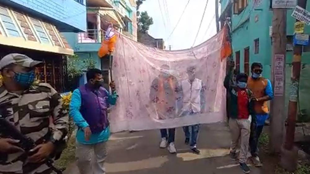 BJP candidate of Chandannagar municipal election campaign with mosquito net dgtld