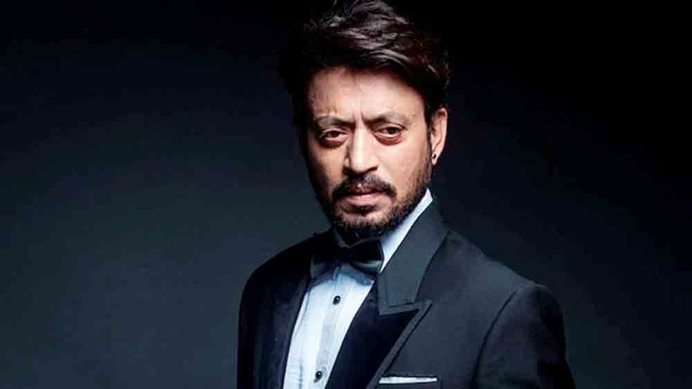 খান পদবিধারী। তবে প্রচলিত অর্থে বলিউডের সুপারস্টার নন। তাতে কী! বড় পর্দায় নিজস্ব জমি দখল করে নিয়েছিলেন ইরফান খান। বলিউড তো বটেই, ব্রিটিশ এবং হলিউড ফিল্ম ইন্ডাস্ট্রিতে ইরফানের অভিনয়ের ভাষায় মুগ্ধ অনেকেই। মীরা নায়ারের ‘সালাম বম্বে’-তে পত্রলেখকের ছোট্ট রোল ছিল তাঁর। ১৯৮৮ সালে সেই অভিষেকের দীর্ঘ দিন পর ‘লাইফ ইন আ... মেট্রো’, ‘লাঞ্চবক্স’, ‘পান সিং তোমর’, ‘হাসিল’, ‘মকবুল’, ‘পিকু’, ‘নেমসেক’, ‘লাইফ অব পাই’, ‘ইনফারনো’, ‘স্লামডগ মিলিয়োনেয়ার’, ‘হায়দর’— ইরফানের ফিল্মের সংখ্যা যেন শেষ হতেই চায় না।