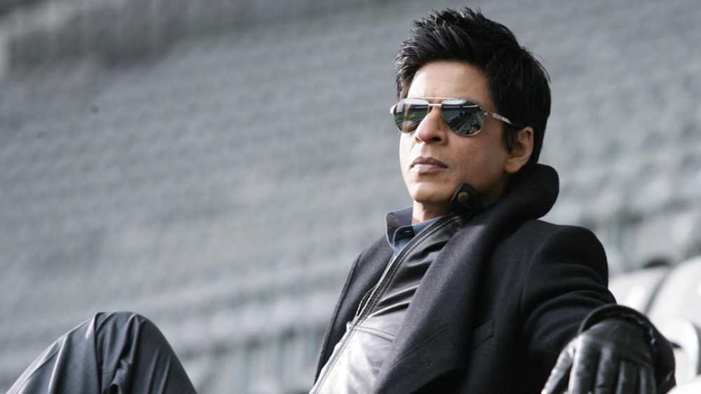 সাধে কী আর ৬০ কোটি ডলার থুড়ি ৪ হাজার ৫৭৫ কোটিরও বেশির টাকার মালিক তিনি। তা তাঁর দামি গাড়িবাড়ি থাকবে না তো, কার থাকবে?