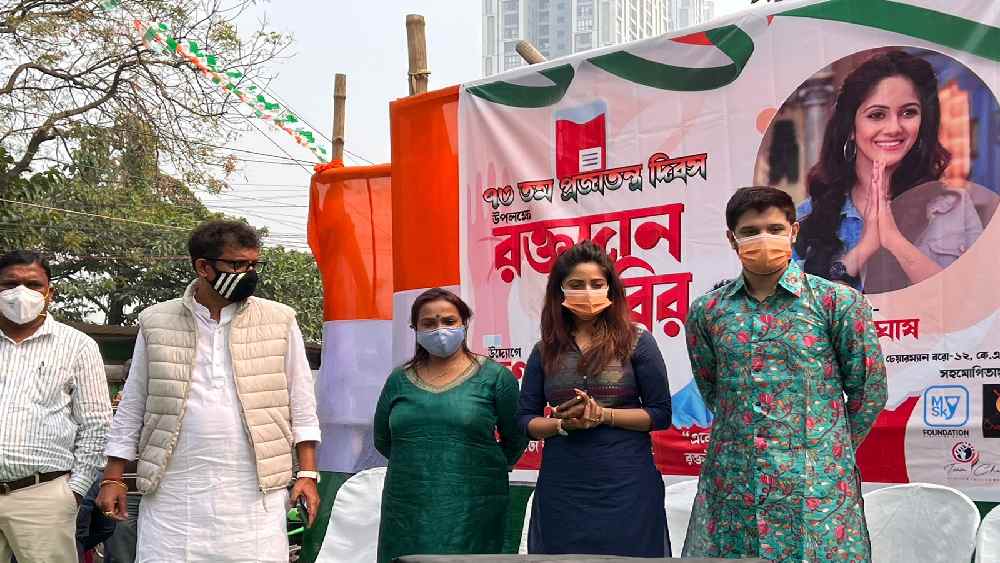 তৃণার মামার মৃত্যু রক্তের অভাবে, প্রজাতন্ত্র দিবসে রক্তদান শিবির করলেন ‘গুনগুন’