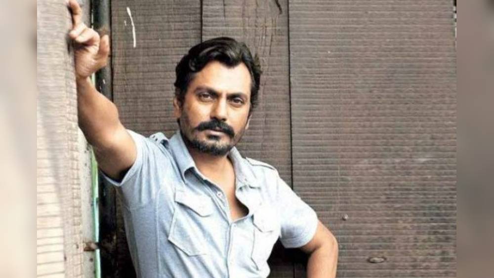 উত্তরপ্রদেশের বুধনার বাসিন্দা নওয়াজ বড় হয়েছেন সাধারণ মধ্যবিত্ত পরিবারে। তাঁর বাবা ছিলেন কৃষক। তবে এককালে নওয়াজের পরিবারের জমিদারিও ছিল। উত্তরপ্রদেশে তাঁদের লম্বরদার বলা হত। ক্ষমতাশালী পরিবারকেই এই নামে ডাকা হয়।