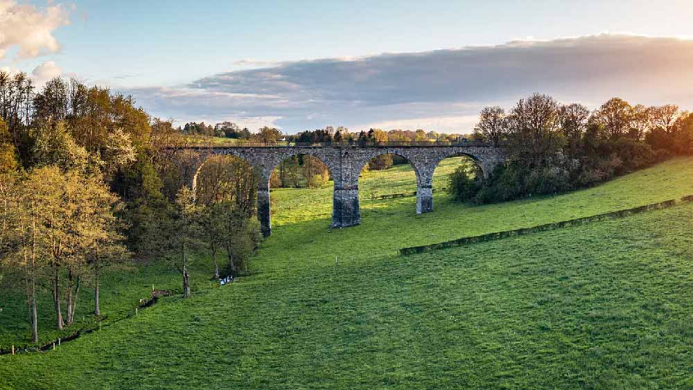 বেশির ভাগ রেললাইন সরিয়ে ফেলা হয়। রেলপথের অংশটিতে ১২৫ কিমি লম্বা সুন্দর রাস্তা তৈরি করা হয়েছে। যা সাইকেল চালকদের জন্য ব্যবহৃত হয়। রাস্তার দু’পাশে মনোরম প্রাকৃতিক পরিবেশ মন টানবেই।