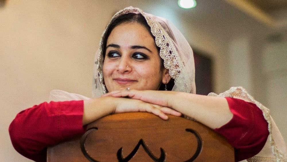 শনিবার পুলিৎজারজয়ী কাশ্মীরি চিত্রসাংবাদিককে দিল্লি আটকে দেয় অভিবাসন দফতর। বিমান ধরা হয়নি কাশ্মীরের চিত্রসাংবাদিক সানার। কেন তাঁকে আটকানো হয়েছে, সে বিষয়ে নাকি কিছুই জানানো হয়নি। শুধু অভিবাসন দফতরের কর্তারা জানিয়েছেন, সানা ইরশাদ বিদেশ যেতে পারবেন না।