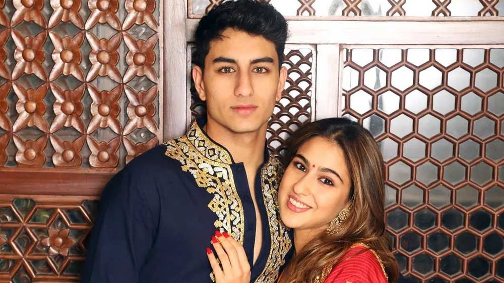 সারার ভাই ইব্রাহিমও ধীরুভাই অম্বানী ইন্টারন্যাশনাল স্কুলে পড়াশোনা করেন। বর্তমানে সইফ-পুত্র লন্ডনের একটি বোর্ডিং স্কুলে পড়াশোনা করছেন। সারা জানিয়েছেন, ইব্রাহিম এর পরে উচ্চ শিক্ষালাভের জন্যে লস অ্যাঞ্জেলস ফিল্ম স্কুলে ভর্তি হবেন বলে সিদ্ধান্ত নিয়েছেন। সিনেমা সংক্রান্ত বিষয় নিয়ে পড়াশোনা করার ইচ্ছা রয়েছে ইব্রাহিমের।