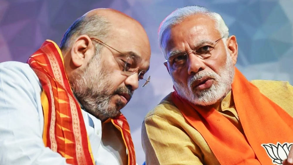 এই খাদ্যাভিযান থেকে বাদ পড়লেন না প্রধানমন্ত্রী নরেন্দ্র মোদী। তাঁর সঙ্গে ছিলেন অমিত শাহ-সহ বহু মন্ত্রী। তবে, শহর জুড়ে ঘুরে বেড়িয়ে এই অভিযান চালাতে হয়নি তাঁদের। হায়দরাবাদের যত রকমের সুস্বাদু খাবার রয়েছে, এক ছাদের তলায় পরিবেশন করার দায়িত্ব নিয়েছিলেন জি ইয়াদাম্মা। পেশায় তিনি এক জন খাদ্য সরবরাহকারী (ক্যাটারার)।