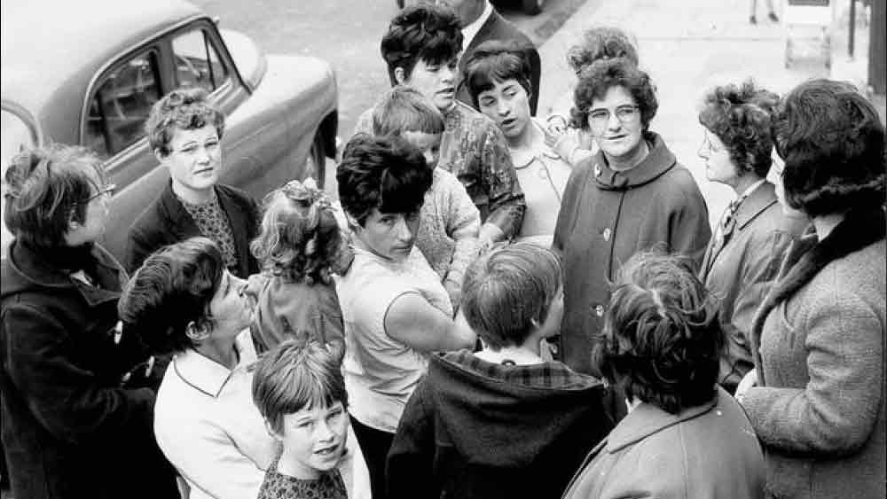 পুলিশের কাছে সে স্বীকার করে নোটগুলি তারই লেখা। ১৯৬৮ সালের ১৭ ডিসেম্বর বিচারে দোষী সাব্যস্ত হয় মেরি। নরমাকে মুক্তি দেয় আদালত।