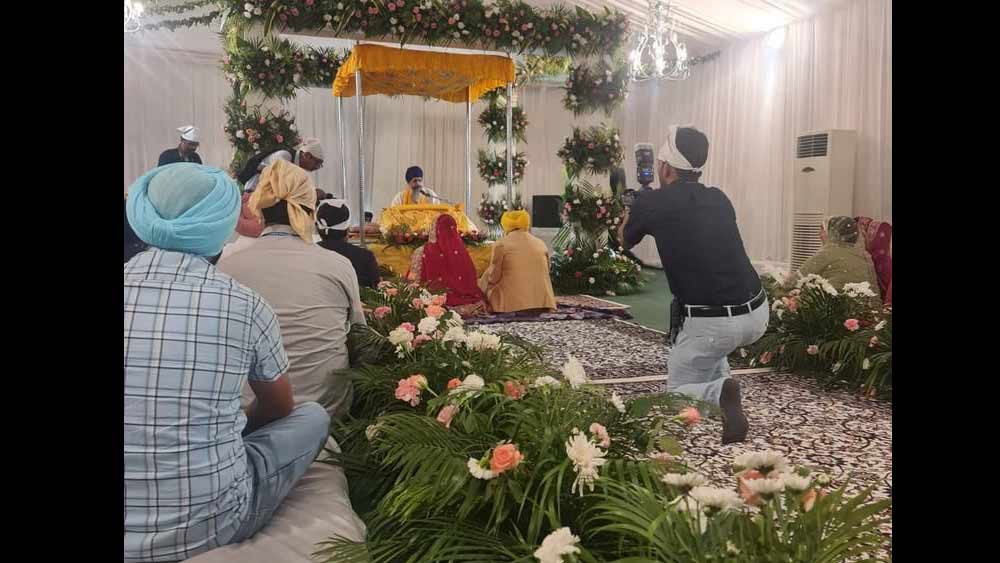 গুরপ্রীতকে চার বছর ধরে চেনেন ভগবন্ত। তবে তাঁদের বিয়ের কথা শুরু হয় বছর দুয়েক আগে থেকে। 