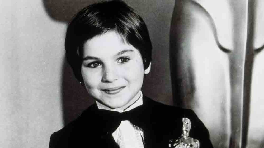 খ্যাতির নিরিখে ম্যাকেনরোর থেকে কিছু কম যান না টেটাম। অস্কারজয়ী বাবা রায়ান ও’নিলের সঙ্গে হলিউডে প্রবেশ মাত্র ১০ বছর বয়সে। ‘পেপার মুন’ ছবির জন্য ওই বয়সেই অস্কার জিতে নেন টেটাম।