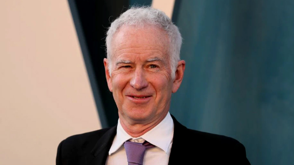 আশির দশকের সেই রঙিন জীবনই যে তাঁদের বিবাহিত জীবনে আঘাত হেনেছিল, তা মনে করেন খোদ ম্যাকেনরো। তবে সেকালের কথা উঠলে ৬৩ বছরের ম্যাকেনরো বলেন, ‘‘সে সময়টা দারুণ ছিল। রোজগারের জন্য দুনিয়া ঘুরে বেড়ানো আর মেয়েদের সঙ্গে আলাপ-পরিচয় করা।’’ সবে মিলে টেটাম-ম্যাকেনরোর ডাবলস জুটিতে চিড় ধরতে দেরি হয়নি। 