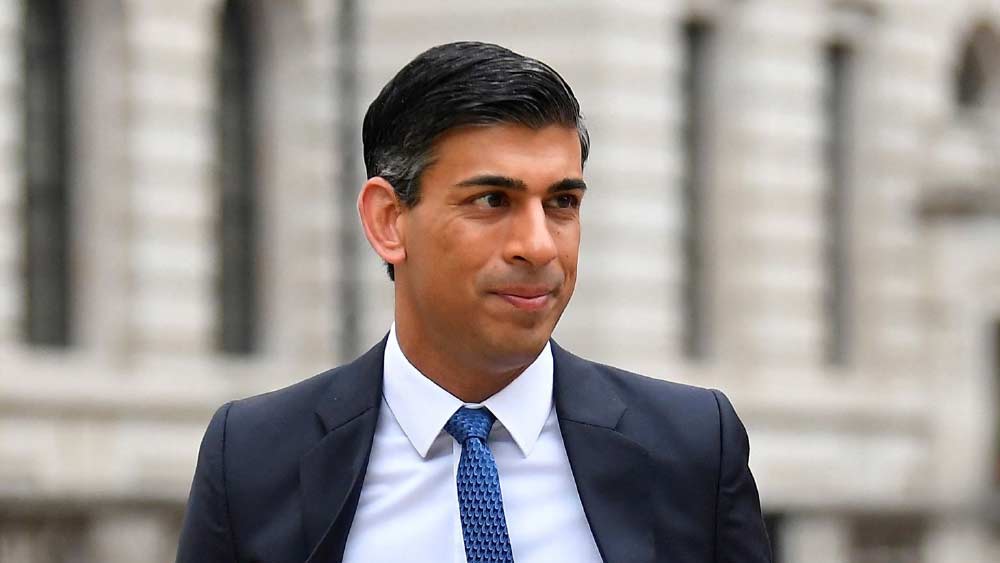 জল্পনার জল গড়িয়ে তা প্রধানমন্ত্রীর কুর্শি পর্যন্ত পৌছবে কিনা তা সময়ই বলবে। তবে ঋষি প্রধানমন্ত্রী হলে তিনিই হবেন প্রথম ভারতীয় বংশোদ্ভূত ব্যক্তি যিনি সে দেশ চালানোর ভার পেলেন।