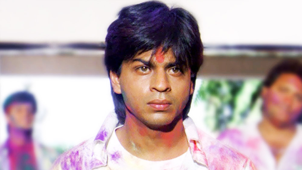 ১৯৯২ সালে ‘দিওয়ানা’ ছবিতে শাহরুখ প্রথম অভিনয় করেন। প্রস্তাবপত্রে সই করার সময় শাহরুখকে ১১ হাজার টাকা দেওয়া হয়েছিল। এ ছাড়াও পারিশ্রমিক হিসাবে দেড় লক্ষ টাকা পেয়েছিলেন অভিনেতা।