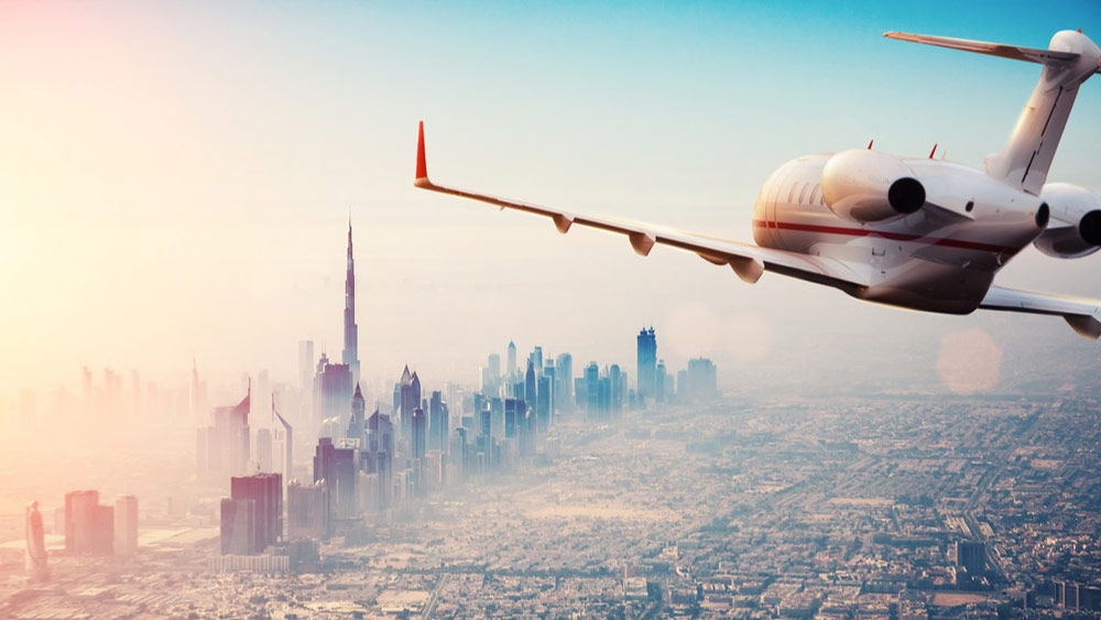 মলি জানান, বেড়ানোর জন্য তিনি যে কোনও ‘ট্রাভেল এজেন্সি’-র উপর নির্ভর করেন। এতে খরচও কম হয়। আর এই বয়সে একা বেড়ানোটাও এড়ানো যায়।