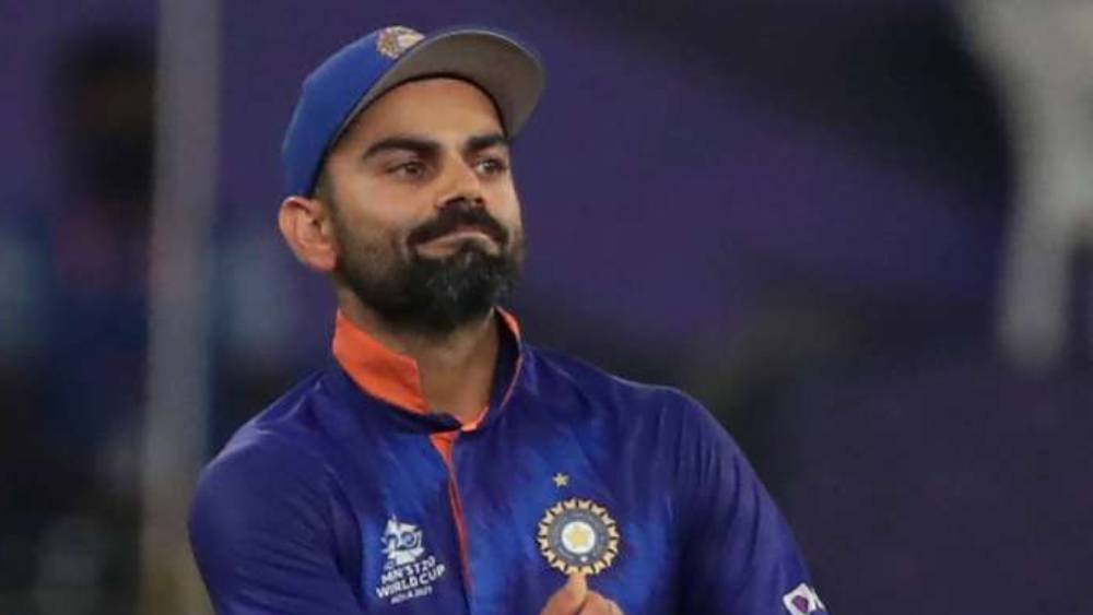 সরাসরি: ফের ব্যর্থ কোহলী, ১৩ রানে ২ উইকেট পড়ল ভারতের  