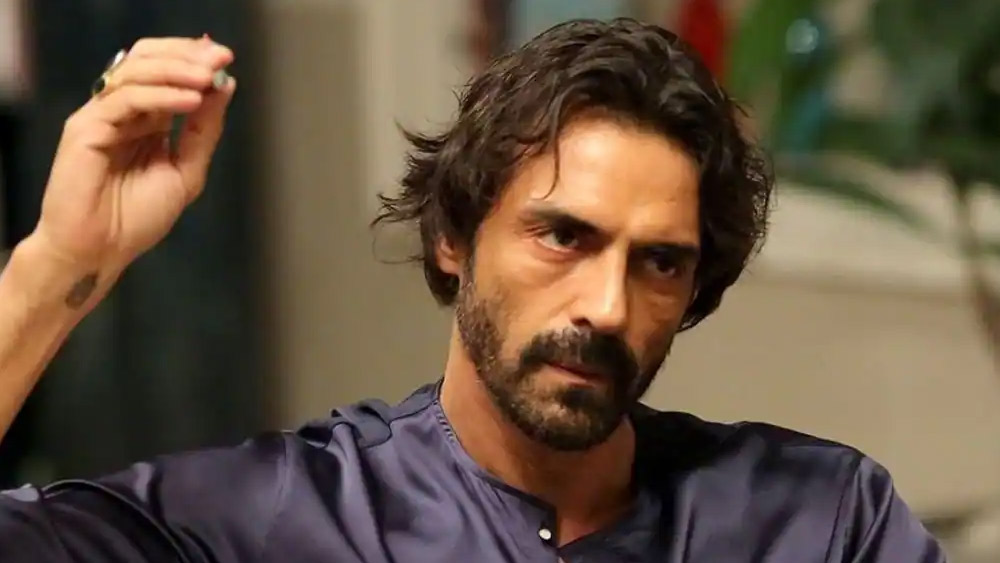 এই ছবিটি রাজীবের পরিচালনা করা শেষ সফল ছবি হিসাবেই ধরা হয়। এরপর অর্জুন রামপাল অভিনীত ‘পয়্যার ইশক অউর মহব্বত’ ও ‘অসম্ভব’ নামে দুটি সিনেমা পরিচালনা করেছিলেন তিনি। 