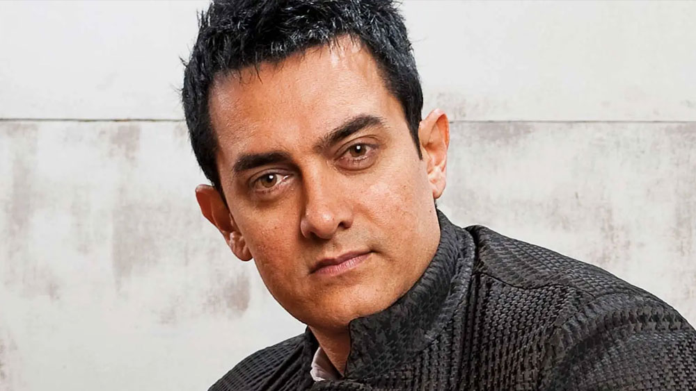 কিন্তু এই সাময়িক বিরতির পর তিনি আবার বড়পর্দায় ফিরছেন। শুধু তা-ই নয়, আগামী ১৭ মাসে আমির অভিনীত চারটি ছবি প্রেক্ষাগৃহে মুক্তি পেতে চলেছে।