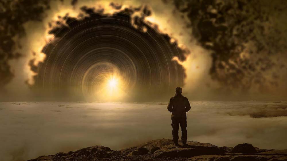 কিন্তু গ্রেসন, কেনেথ রিং প্রমুখ আজও রত ‘এনডিই’-র রহস্য উদ্ধারে। তাঁদের সম্মিলিত বক্তব্য থেকে এ কথা বোঝা যায় যে, ‘এনডিই’-র সঙ্গে মানুষের সামূহিক স্মৃতির ঘনিষ্ঠ যোগ রয়েছে। যোগ রয়েছে সংস্কৃতিরও। খ্রিস্টীয় সংস্কৃতিতে লালিত মানুষ যদি ‘গার্ডিয়ান অ্যাঞ্জেল’-দের দেখতে পান, হিন্দু ধর্মাবলম্বীরা তা হলে দেখতে পাবেন যমদূতদের। তবে সাংস্কৃতিক বিভাজন নির্বিশেষে ‘এনডিই’-প্রাপ্তরা সকলেই সুড়ঙ্গ ও জ্যোতি বা অপার্থিব আলো দেখতে পেয়েছেন বলেই জানা যায়।