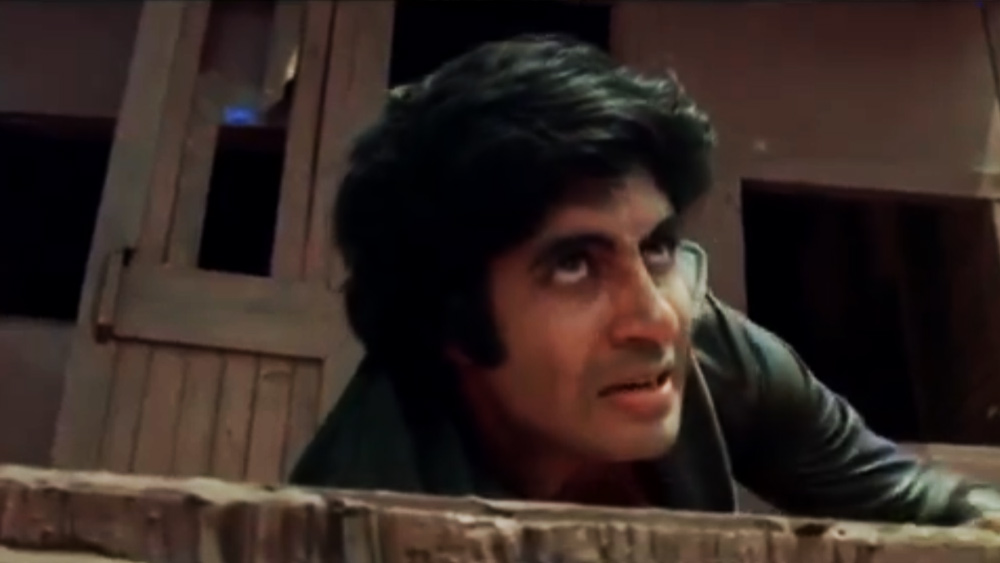 ‘শোলে’, ‘দ্য বার্নিং ট্রেন’, ‘গদর: এক প্রেম কথা’, ‘বাগবান’, ‘কুলি’, ‘এমএস ধোনি: দ্য আনটোল্ড স্টোরি’, ‘চেন্নাই এক্সপ্রেস’, ‘বীর জারা’, ‘ইয়ে জওয়ানি হে দিওয়ানি’... বলিউডের অগুনতি ছবিতে ট্রেনের কামরা অথবা রেলস্টেশন দেখানো হয়েছে।